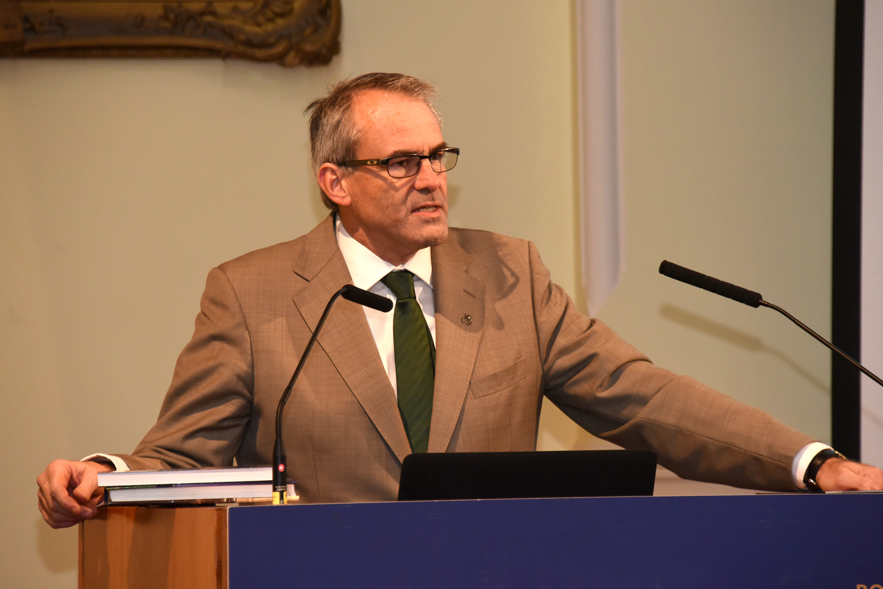 Photos_Presidential Lecture_Prof Tim Lynch Nov 2016 - Royal Academy of ...